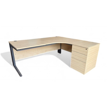 1800 Maple Radial with Desk High Pedestal
